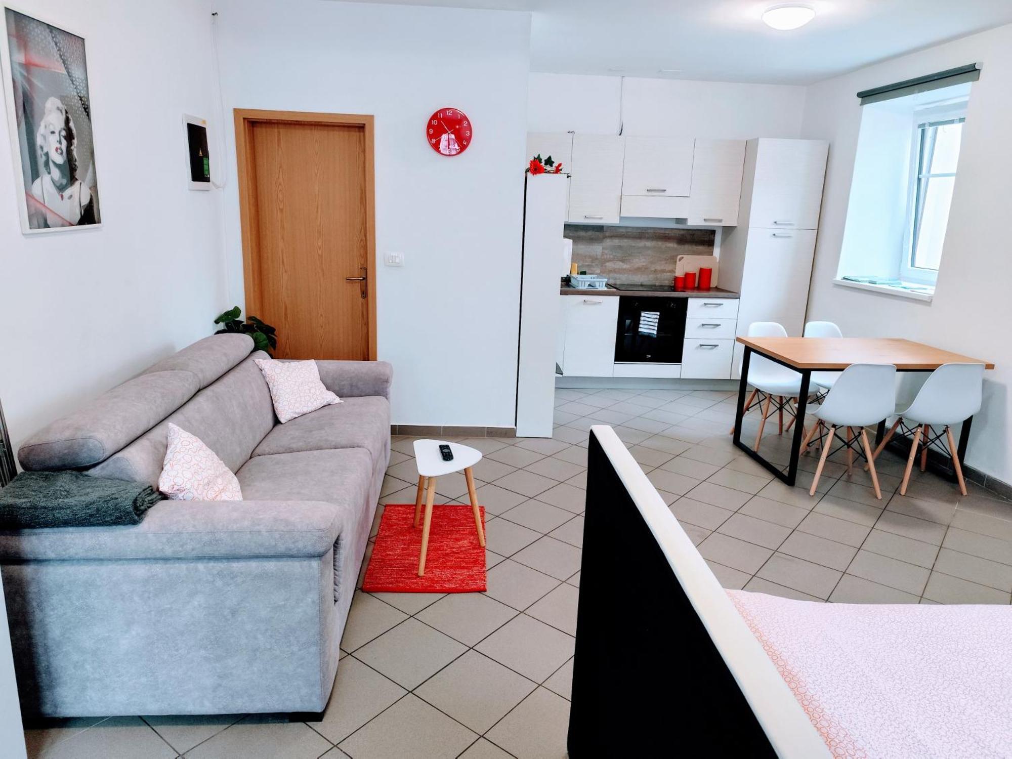 Soca Treasure With Free Parking Apartment Bovec Exterior photo